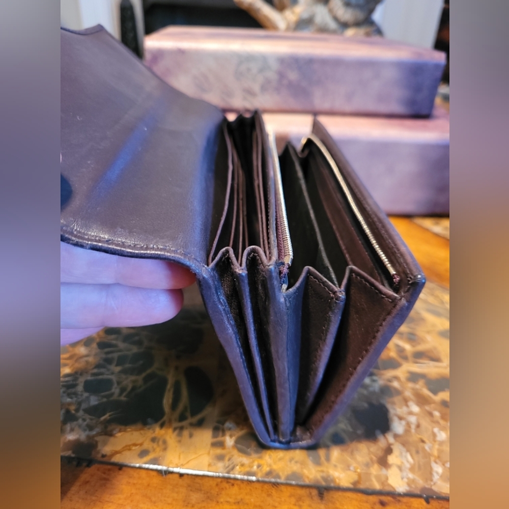 Gucci Guccissima long leather wallet - Picture 9 of 9